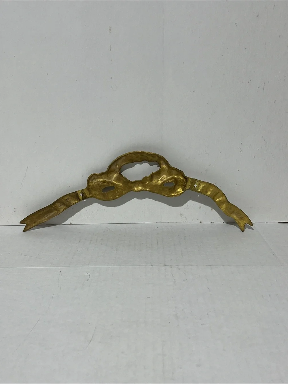 VTG Brass Ribbon Bow Swag Draping Wall Hanging Accent Decor 14.25”x4”